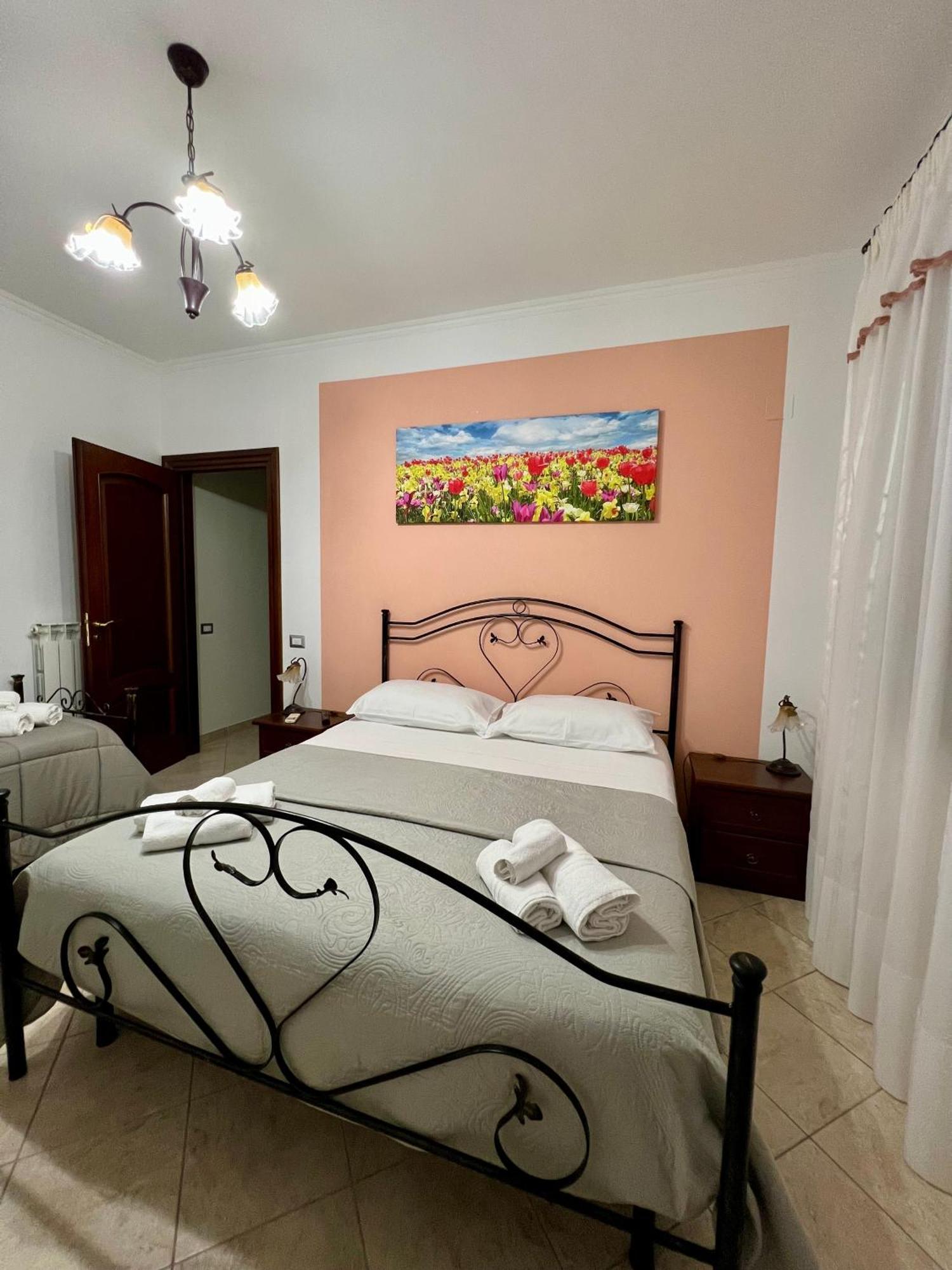 Apartamento A Casa Di Ale Santa Maria di Castellabate Exterior foto