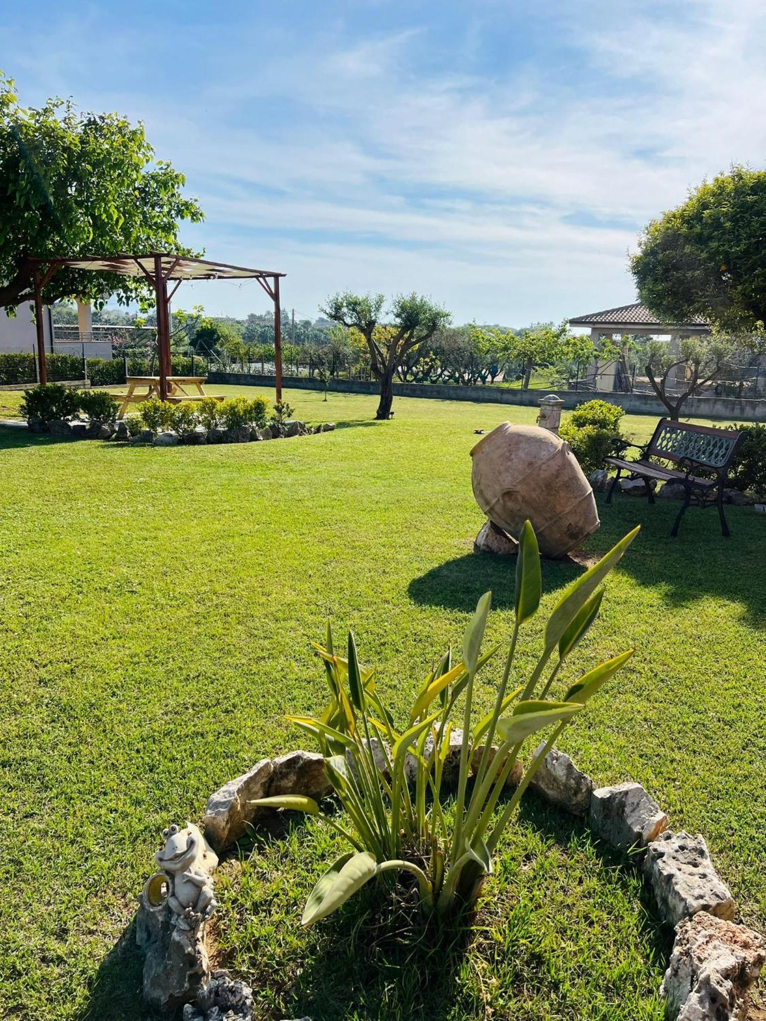 Apartamento A Casa Di Ale Santa Maria di Castellabate Exterior foto